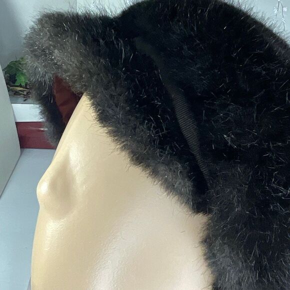 Vintage 1960’s Mod paperboy style faux fur cap. - Picture 5 of 8
